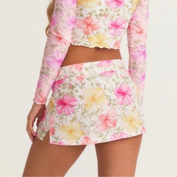 LoveShackFancy Hurley Collab Hibiscus Print Boardie Skirt - Picture 2 of 12